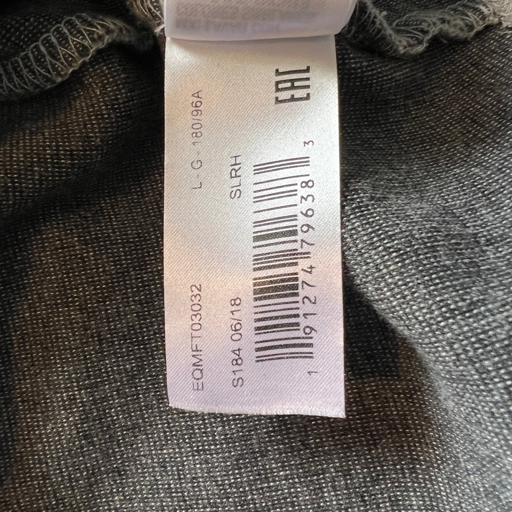 Quicksilver Waterman Collection 1/4 zip long sleeve - Picture 3 of 5